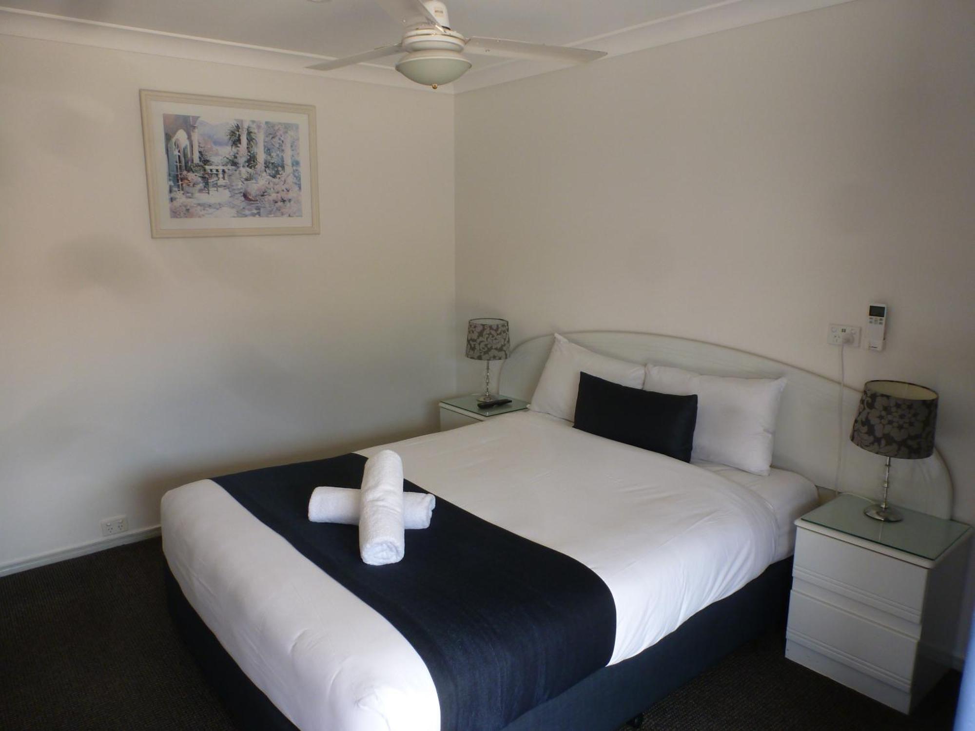 Aspley Carsel Motor Inn Brisbane Exterior photo