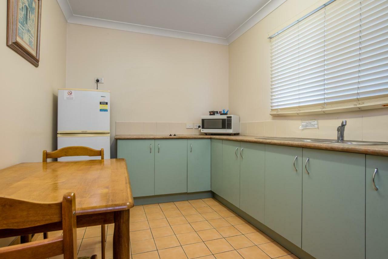 Aspley Carsel Motor Inn Brisbane Exterior photo