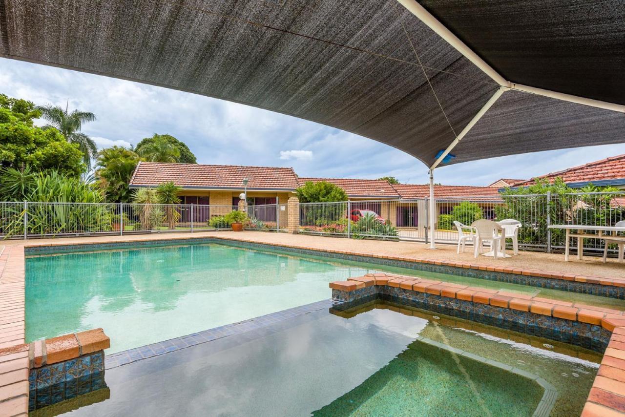 Aspley Carsel Motor Inn Brisbane Exterior photo