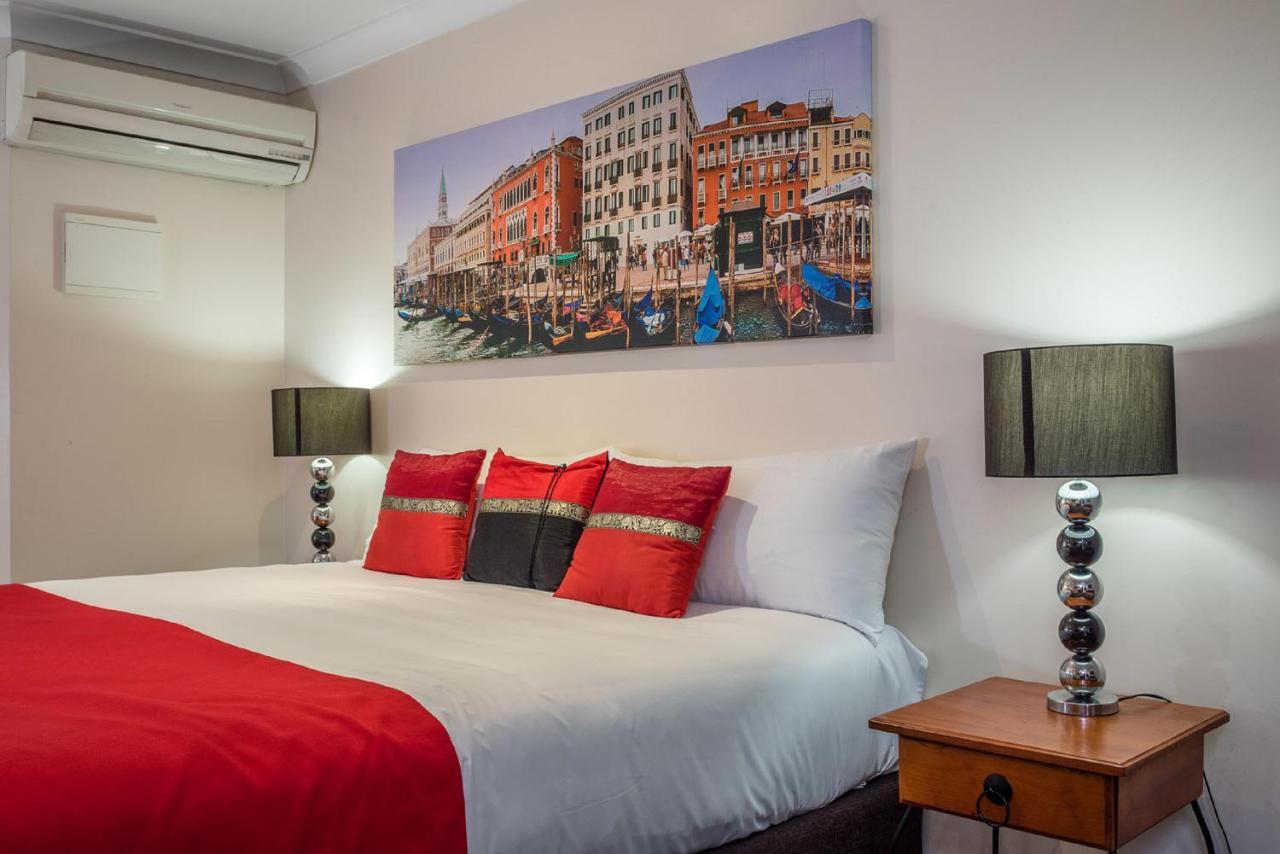 Aspley Carsel Motor Inn Brisbane Exterior photo