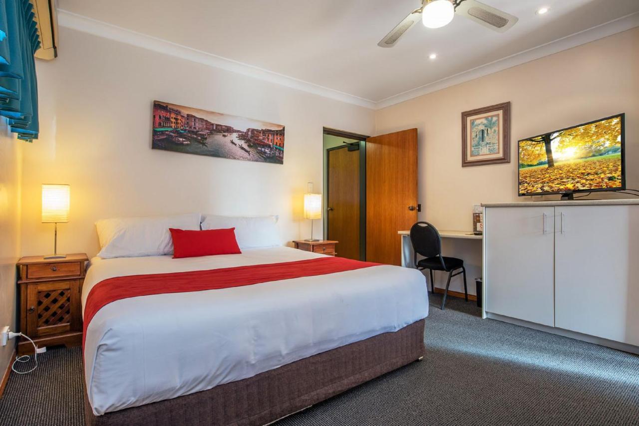 Aspley Carsel Motor Inn Brisbane Exterior photo