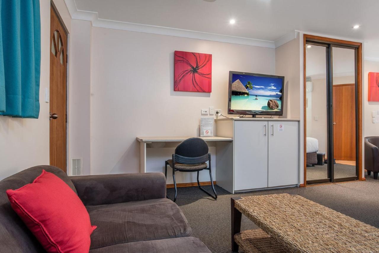 Aspley Carsel Motor Inn Brisbane Exterior photo